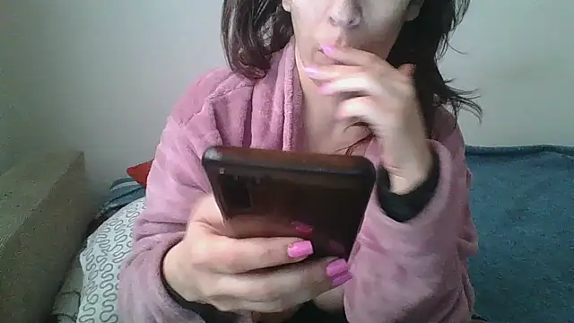 Snapshot of hairygirl80 chatting on 20, 2, 2026 hairygirl80 online show from 20, 2, 2026