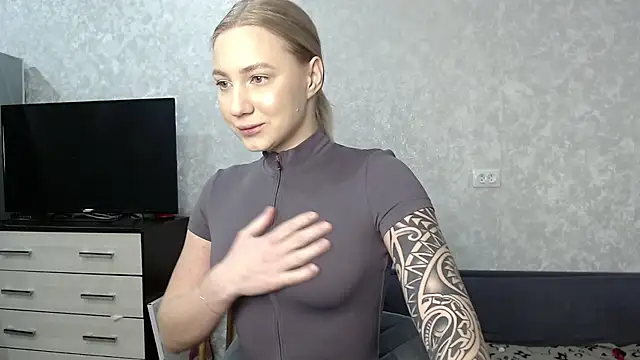 AnneBall online show from 24, 2, 2025