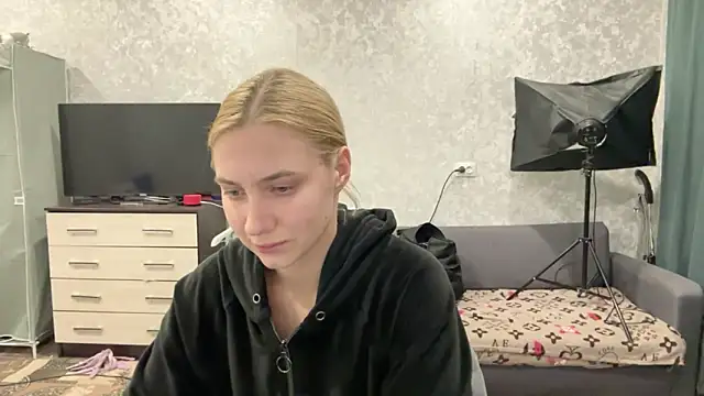 AnneBall online show from 22, 1, 2025