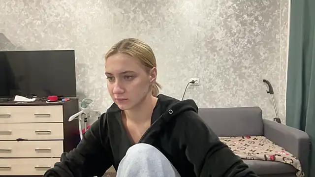 AnneBall online show from 10, 2, 2025