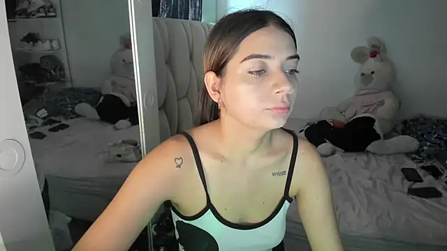 KittyKlum online show from 13, 7, 2026