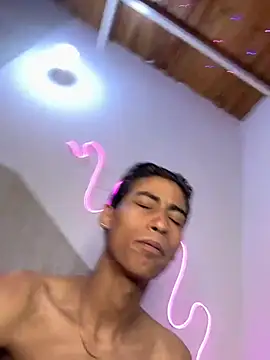 Mauuu18 online show from 16, 2, 2025