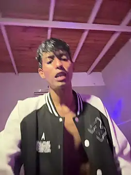 Mauuu18 online show from 20, 11, 2025