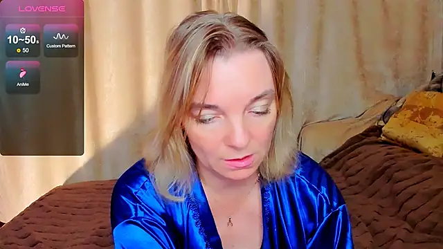 Regina  blue online show from 3, 10, 2025