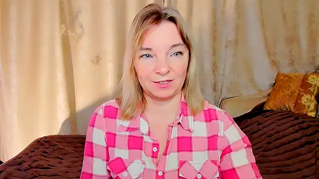 Regina  blue online show from 27, 10, 2025