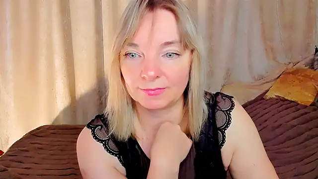 Regina  blue online show from 1, 11, 2025