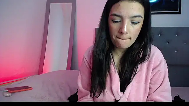 Perla Sc online show from 8, 3, 2025