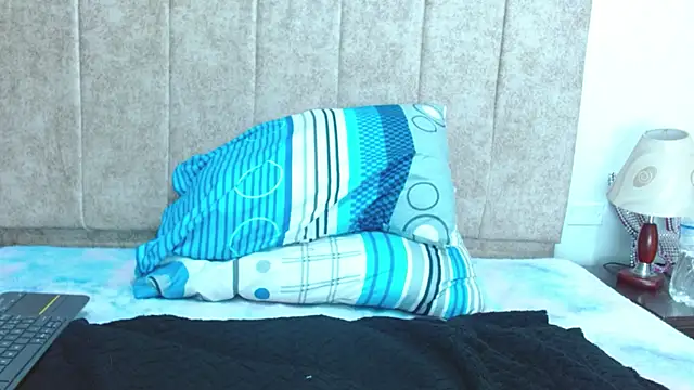 Snapshot of Dirty_Innocent chatting on 17, 2, 2025 Dirty Innocent online show from 17, 2, 2025