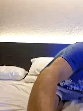 Snapshot of SmokingSloth chatting on 26, 6, 2026 SmokingSloth online show from 26, 6, 2026