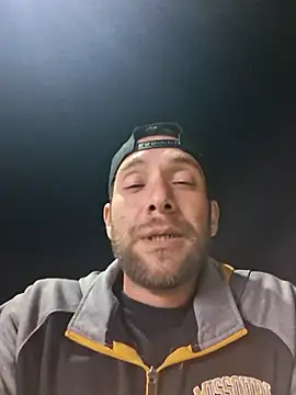 Snapshot of SmokingSloth chatting on 6, 5, 2026 SmokingSloth online show from 6, 5, 2026