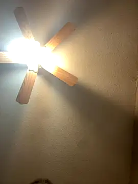 SmokingSloth online show from 30, 11, 2025