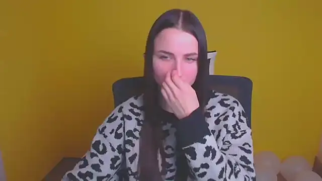 Eva Janee online show from 24, 2, 2025