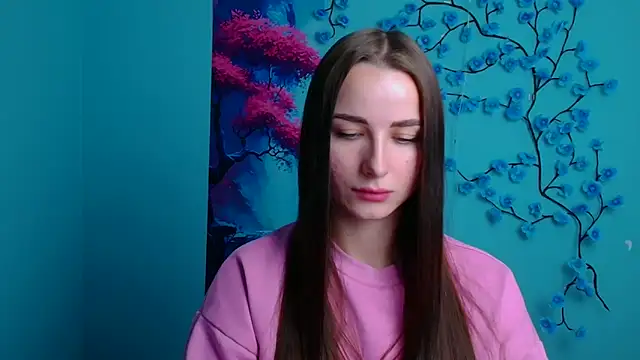 Eva Janee online show from 3, 12, 2025