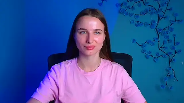 Eva Janee online show from 3, 7, 2026