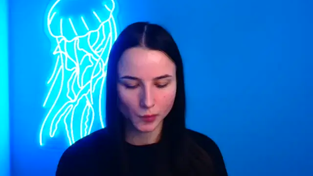 Eva Janee online show from 14, 2, 2025