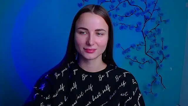 Eva Janee online show from 18, 12, 2025