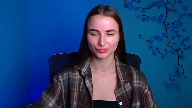 Eva Janee online show from 21, 7, 2026