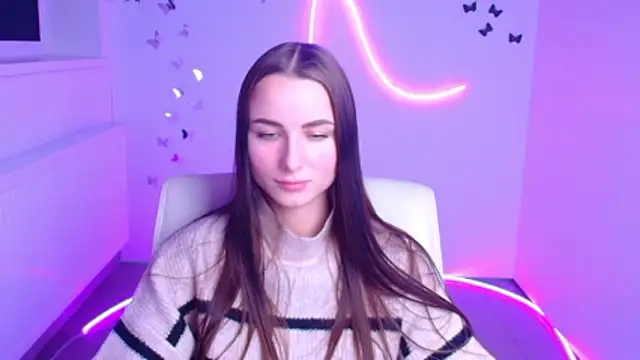 Eva Janee online show from 17, 12, 2025