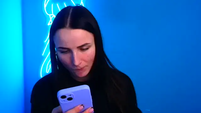 Eva Janee online show from 17, 2, 2025