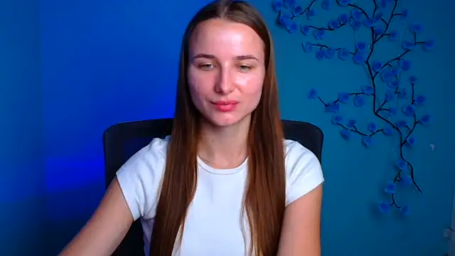 Eva Janee online show from 23, 7, 2026