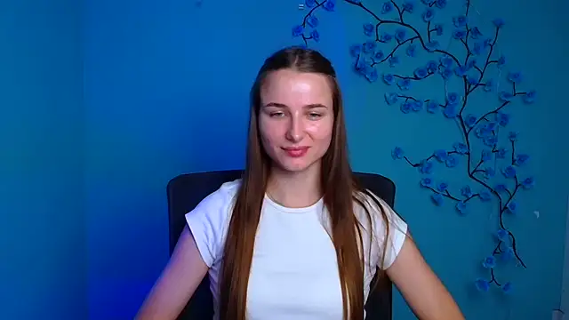 Eva Janee online show from 16, 7, 2026