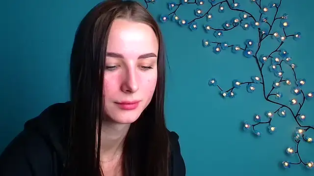 Eva Janee online show from 23, 10, 2025