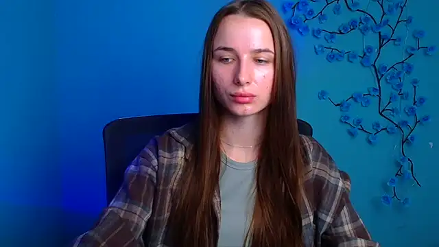 Eva Janee online show from 10, 7, 2026