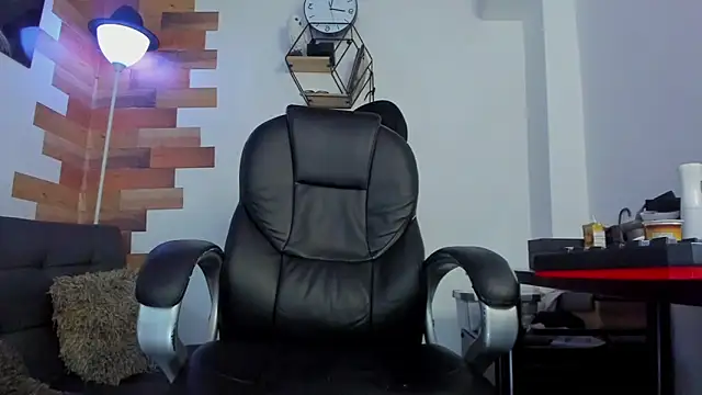 Kenbils online show from 4, 12, 2024