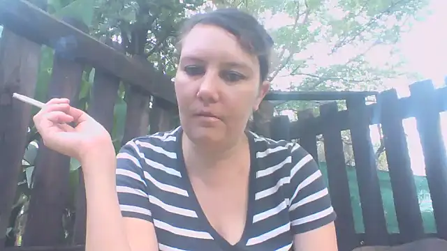 EksJouneMwah online show from 21, 3, 2026