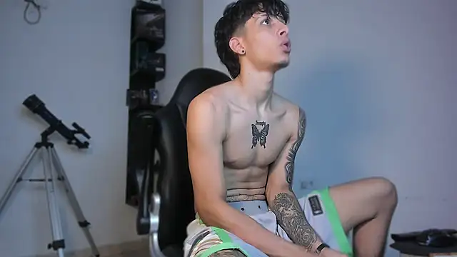 Snakebutterfly online show from 5, 10, 2025