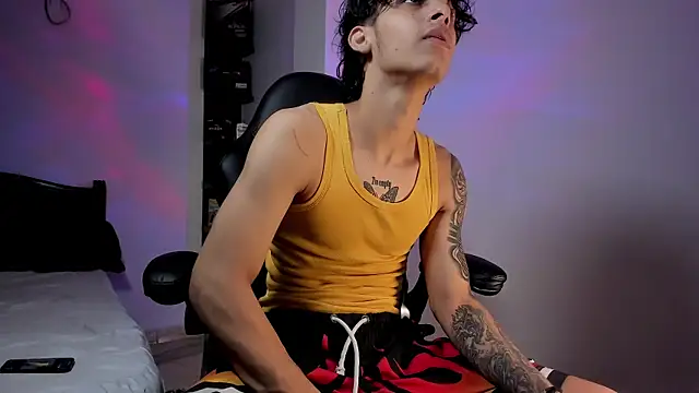 Snakebutterfly online show from 18, 3, 2025