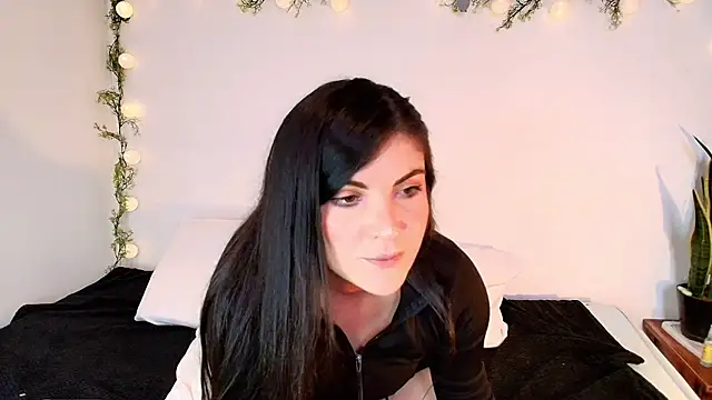 Amara vega online show from 25, 5, 2026