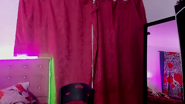 khandyzBlum online show from 11, 11, 2025