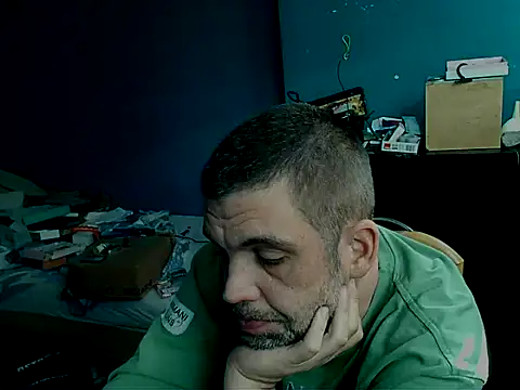 YouWantMe666 online show from 4, 11, 2025