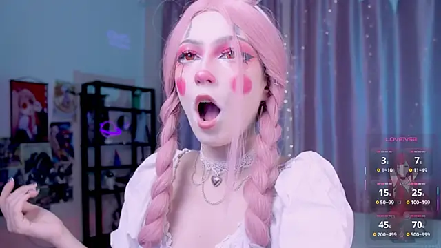 Carolina Leep online show from 16, 9, 2025