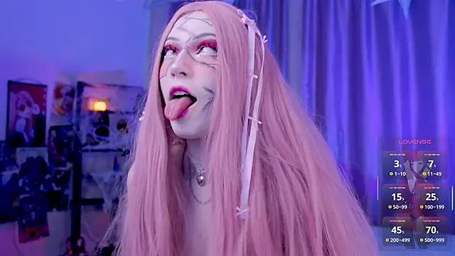 Carolina Leep online show from 1, 11, 2025