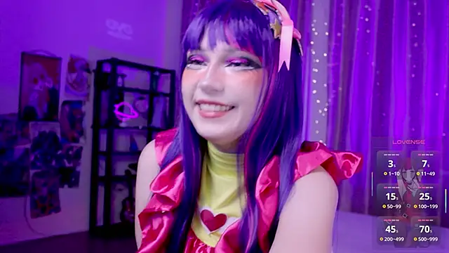 Carolina Leep online show from 7, 10, 2025