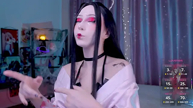 Carolina Leep online show from 28, 10, 2025