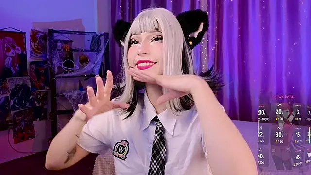 Carolina Leep online show from 4, 11, 2025