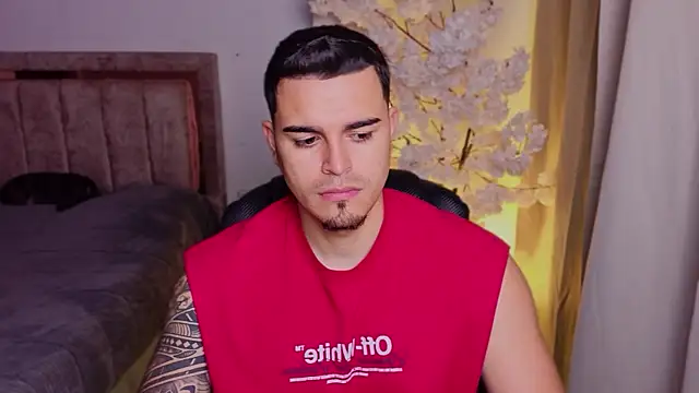 Axel Big cock online show from 16, 7, 2026
