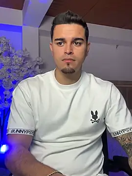Axel Big cock online show from 11, 7, 2026