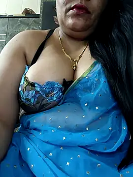 Snapshot of sneha_rose chatting on 13, 7, 2026 sneha rose online show from 13, 7, 2026