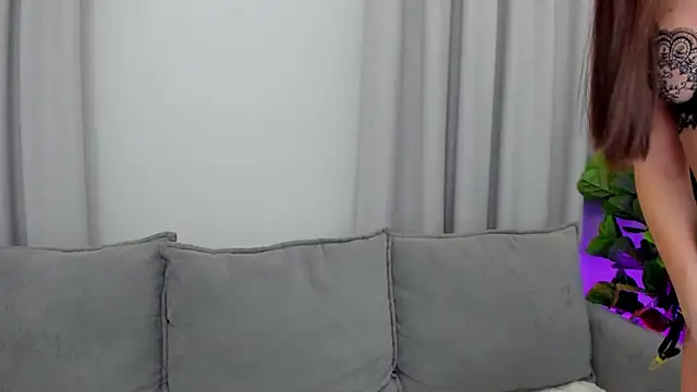 sexyangeloux online show from 9, 3, 2025