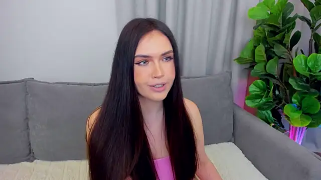Snapshot of sexyangeloux chatting on 24, 5, 2026 sexyangeloux online show from 24, 5, 2026