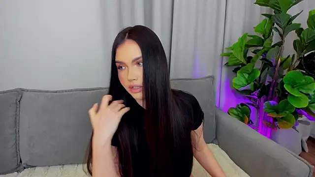 sexyangeloux online show from 5, 4, 2026