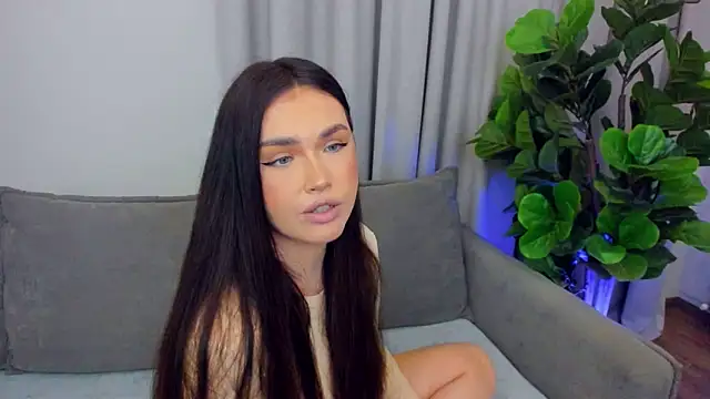 Snapshot of sexyangeloux chatting on 17, 5, 2026 sexyangeloux online show from 17, 5, 2026