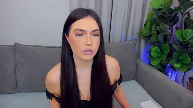 Snapshot of sexyangeloux chatting on 12, 5, 2026 sexyangeloux online show from 12, 5, 2026