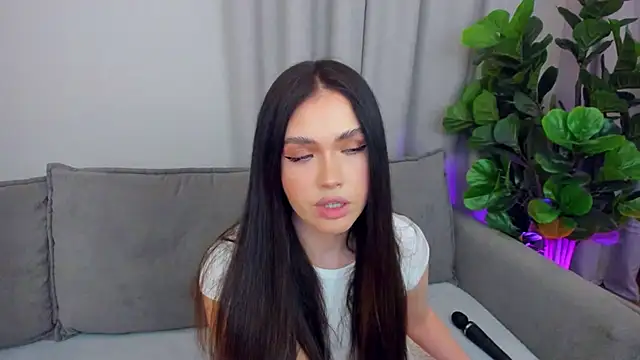 Snapshot of sexyangeloux chatting on 30, 4, 2026 sexyangeloux online show from 30, 4, 2026