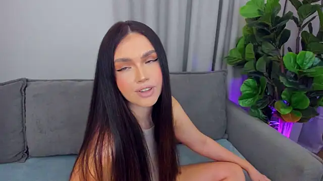 Snapshot of sexyangeloux chatting on 8, 5, 2026 sexyangeloux online show from 8, 5, 2026