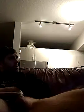 longthicknslick online show from 12, 12, 2024